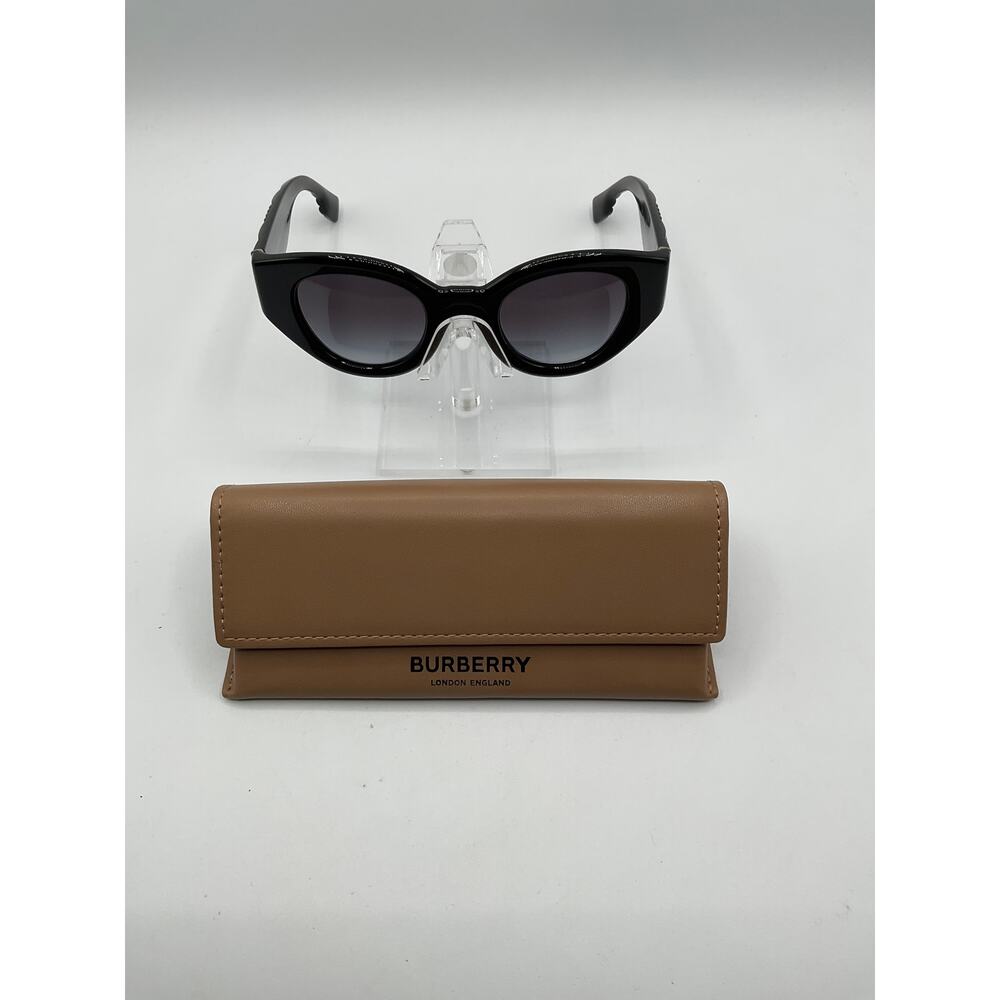 Burberry Sunglasses B 4390 - Black